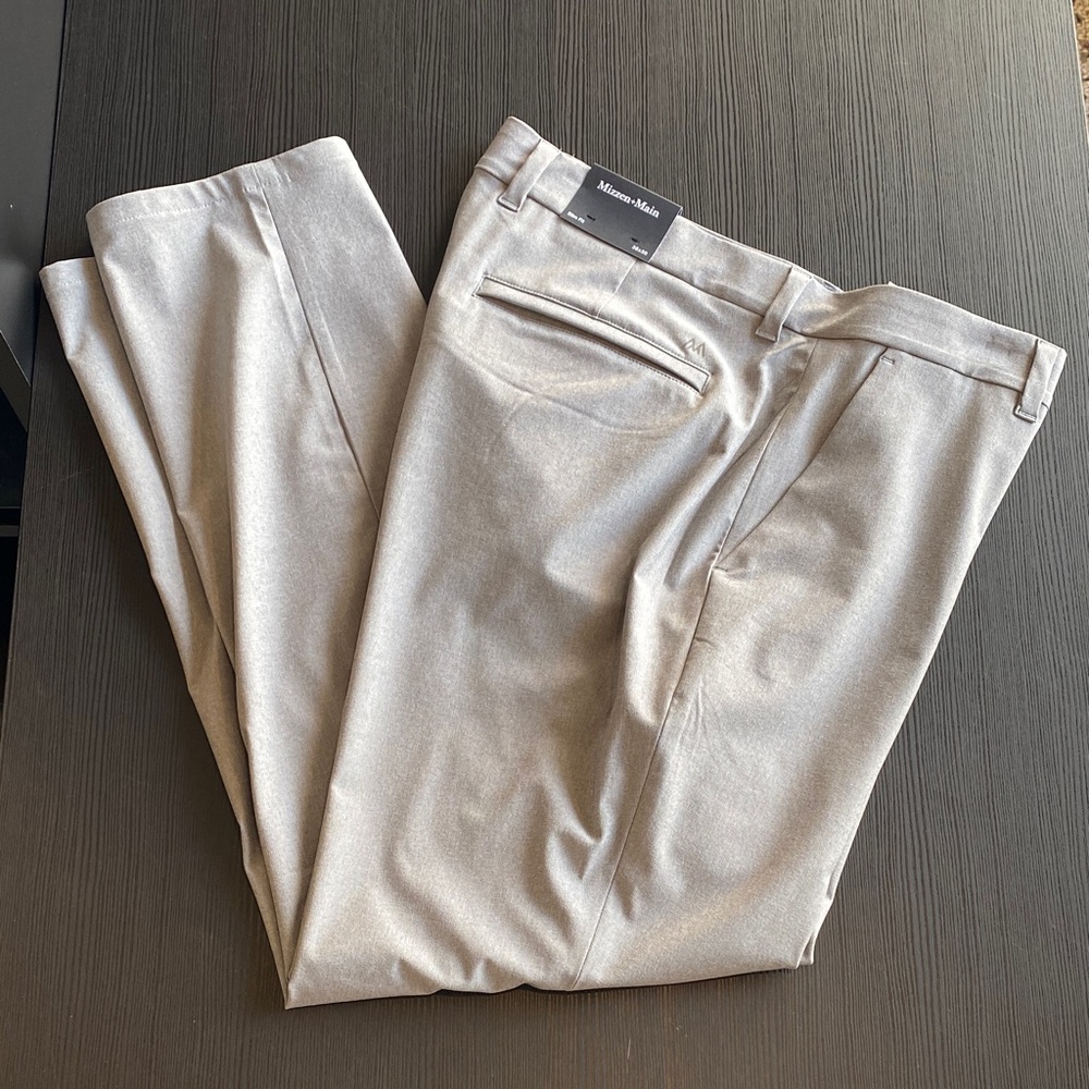 Mizzen + Main Helsman Chino Pant